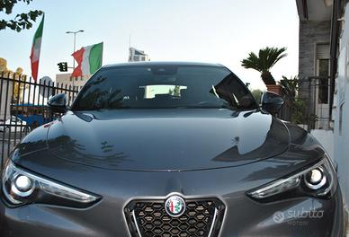 Alfa Romeo Stelvio 2.2 Turbodiesel 190 CV AT8 Q4 B