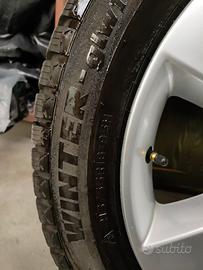 215/55 R18 95H