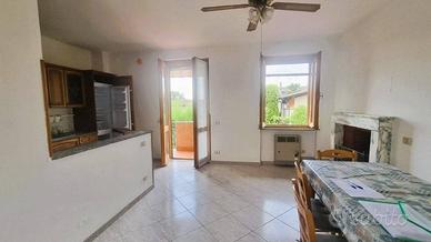 Appartamento di 103 m² con 3 locali e box auto a C