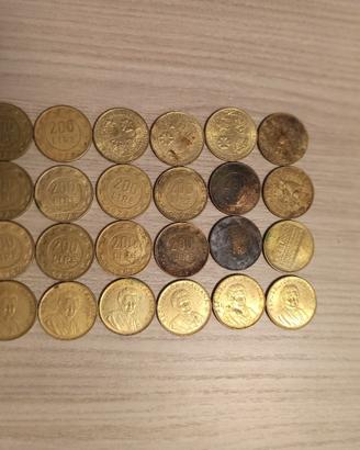 Lotto n. 24 Monete Italiane da 200 lire vari tipi