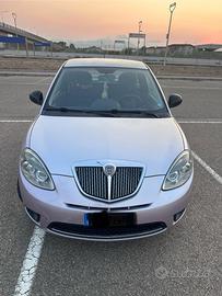 Lancia ypsilon 1.2 69cv UNICA