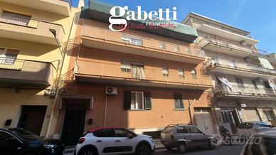Ampio appartamento con doppia esposizione A/85