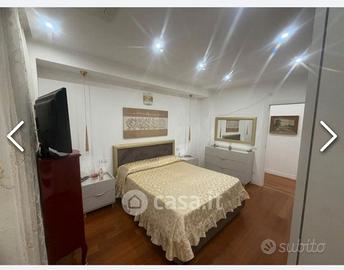 Camera da letto moderna completa (Armadio, Letto, 