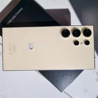 Cellulare Smartphone Samsung Galaxy S24 ULTRA 5G 6