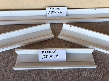 Mensole/4 mensole pari al nuovo