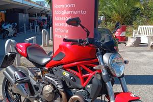 Ducati Monster 821 RED
