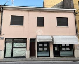 PALAZZO A MONSELICE