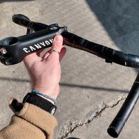 manubrio con attacco manubrio canyon 