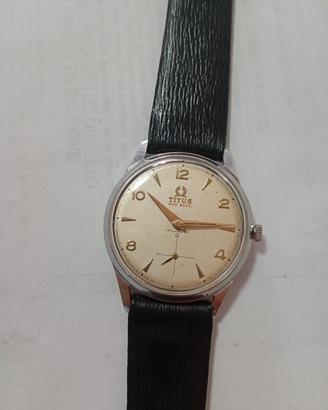 TITUS ANNI 60
