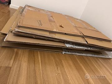 15 Cartoni da trasloco con fondo anti apertura.