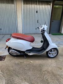 Vespa primavera 50 4t