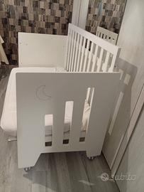 lettino/letto/scrivania e fasciatoio