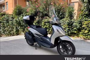 PIAGGIO Beverly 400 hpe S abs-asr