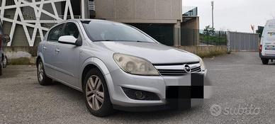 Opel astra 2008