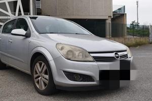 Opel astra 2008