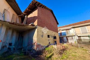 RUSTICO A GASSINO TORINESE