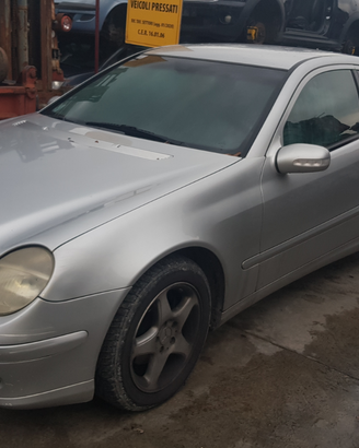 Mercedes C220 Coupé diesel del 2001 x ricambi