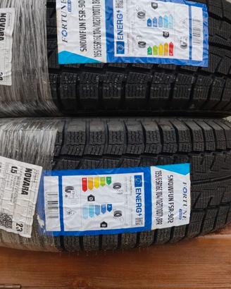 N. 2 Pneumatici invernali 195/65 R 16 C104  102T