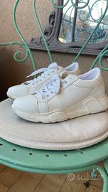 Steve Madden Calice White Rose sneakers size 40