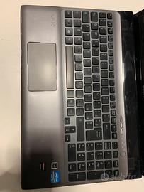 Sony vaio SVE151C11M