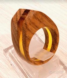 anello legno e resina 