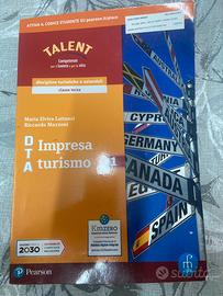 Libro scuola superiore Pari al nuovo