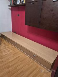mobile basso - credenza lunga in acero.