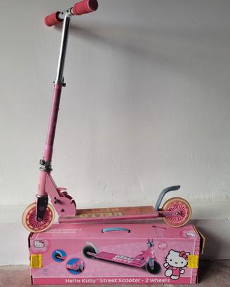 Monopattino Hello Kitty