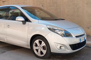 Renault Scenic 1.9 TURBO DIESEL 