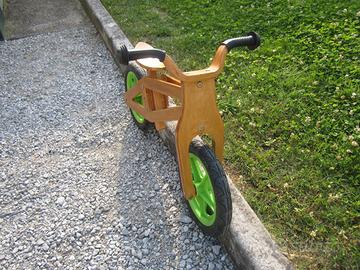 Bicicletta senza pedali