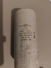 Condensatore Ducati 60uF +/-5% 16.17.5650-80 Hz