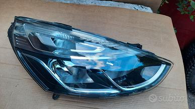 Faro proiettore dx Clio 2018