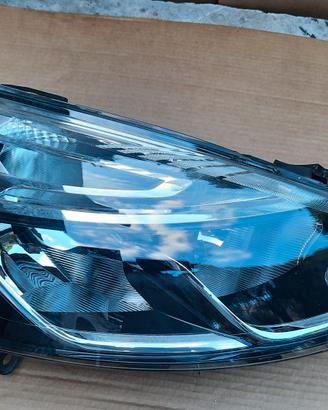 Faro proiettore dx Clio 2018