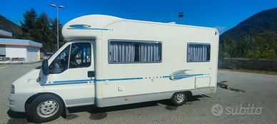 Camper semi integrale Adriatik