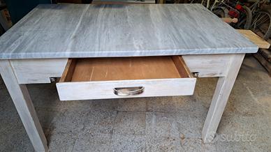 tavolo antico da cucina del '900