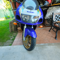 Suzuki gsxr 600 SRAD
