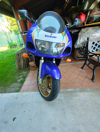 Suzuki gsxr 600 SRAD