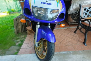 Suzuki gsxr 600 SRAD