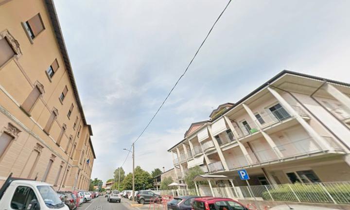 Grande appartamento 60 MQ con posto auto