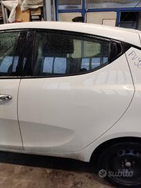 Porta posteriore sinistra LANCIA YPSILON del 2019