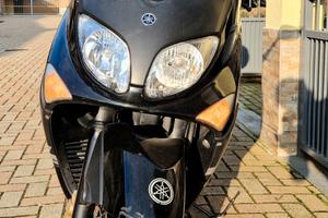 Yamaha Tmax 500 
