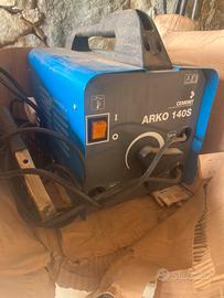 Saldatrice ad elettrodo