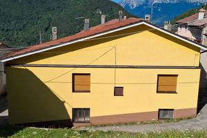 Casa con terreni