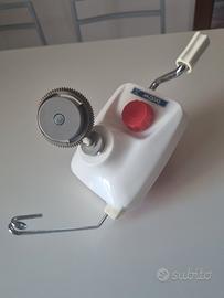 bobinatore a mano (gomitolaio) Brother