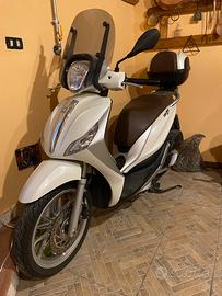 Piaggio medley 125