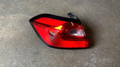 Fanale posteriore SX a LED Ford Fiesta 7 del 2024