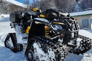 Quad Can-am con cingoli