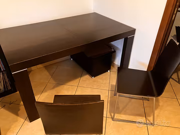 Tavolo da pranzo 