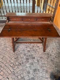 scrivania antica