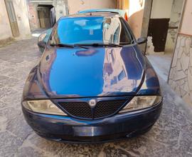 Lancia y - 2002